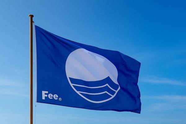 Najlepsze plaże w Polsce - Błękitne Flagi 2025 - blekitna flaga